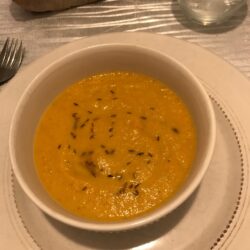 Soupe aux carottes et aux lentilles