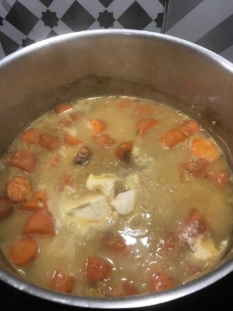 Soupe aux carottes et aux lentilles : les étapes de la préparation